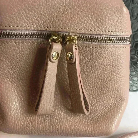 Vera Pelle leather blush color crossbody bag - Picture 2 of 6